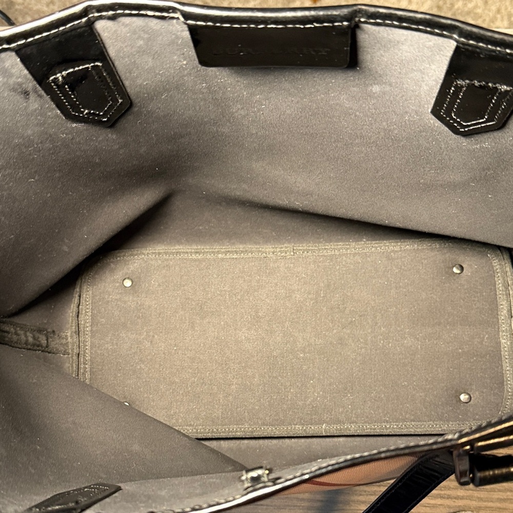Burberry Beige and Black Checkered Tote - Picture 11 of 11